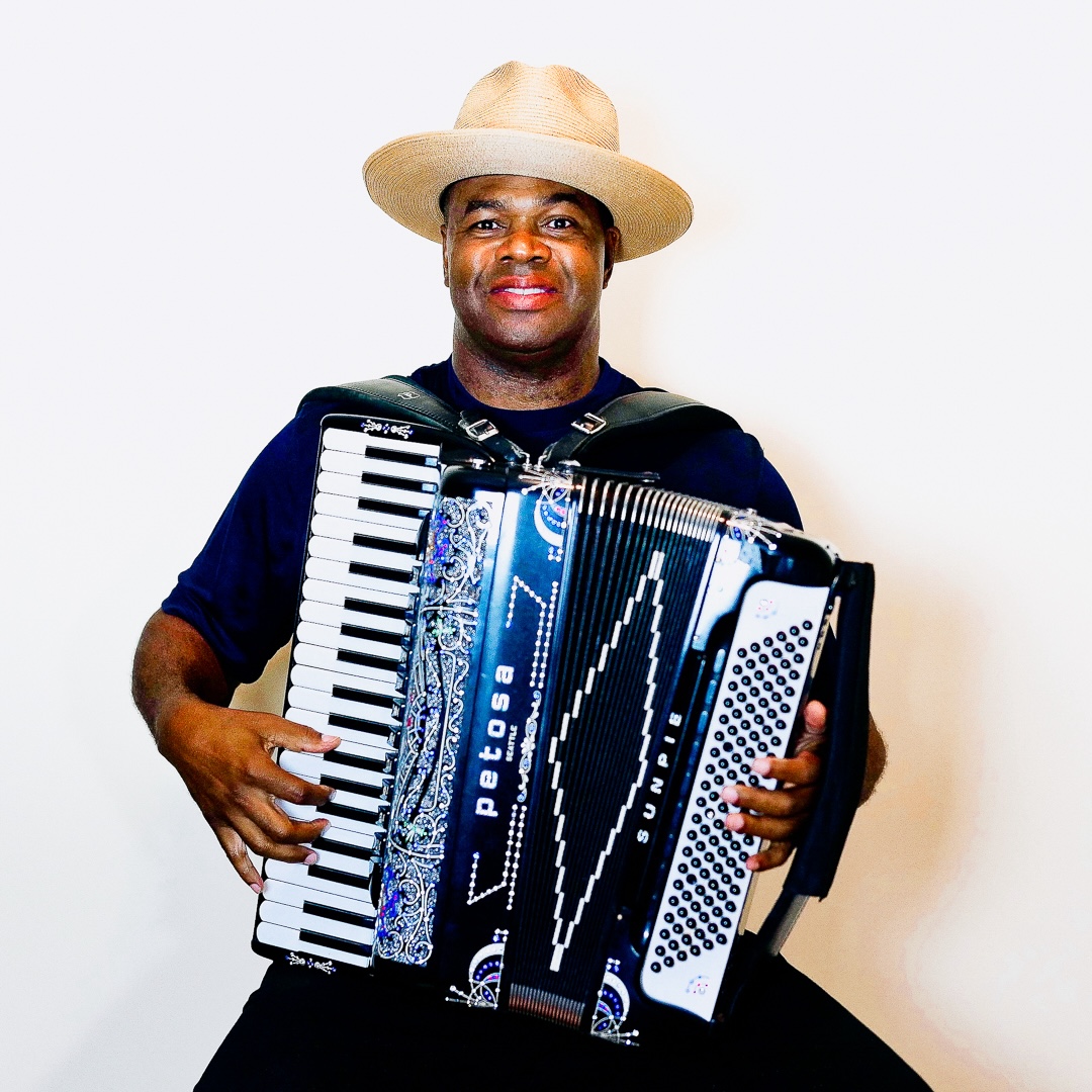 Bruce Sunpie Barnes_cuadrado